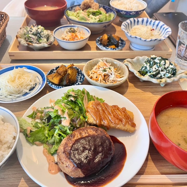 photo of Mumokuteki Cafe & Foods  Seasonal parfait and lunch set shared by @itsrinokt12 on  13 Feb 2023 - review