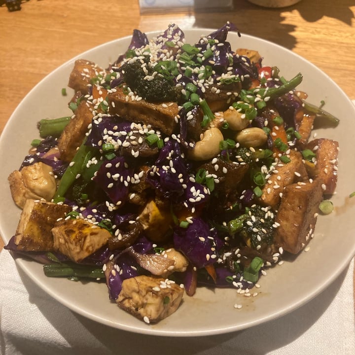 photo of I Am Vegan Babe Cafe Tokyo Teriyaki shared by @jimboatz on  01 Apr 2023 - review