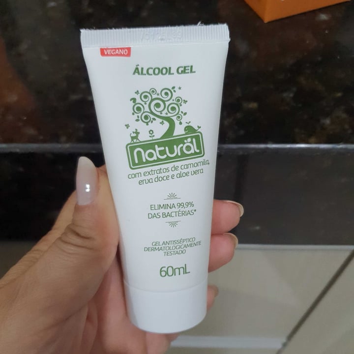 photo of Orgânico Natural Álcool Gel shared by @franfaria on  17 Jul 2023 - review