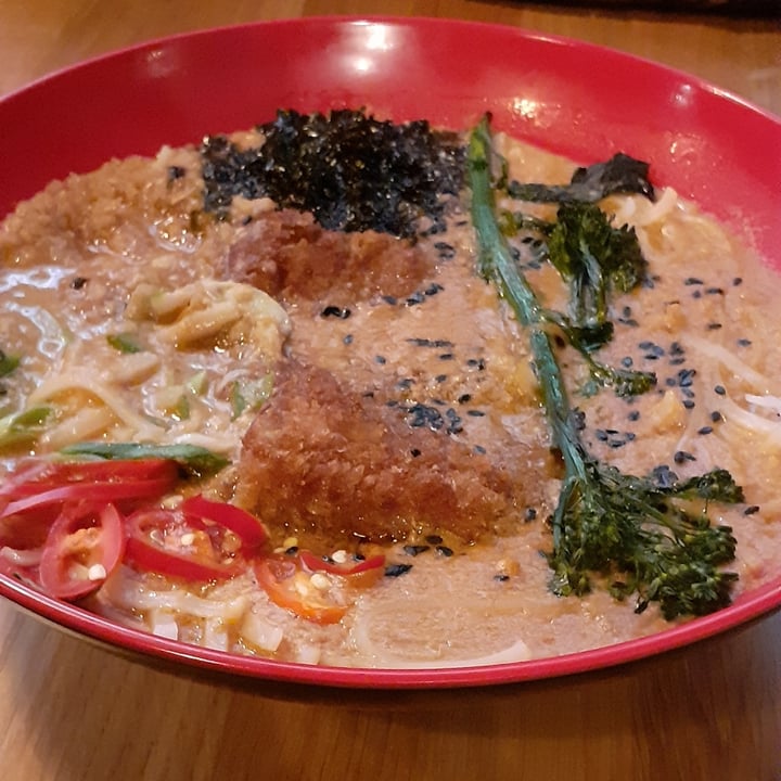 photo of Stereo Sesame & Tomato Ramen shared by @dhavalvegan on  18 Apr 2023 - review