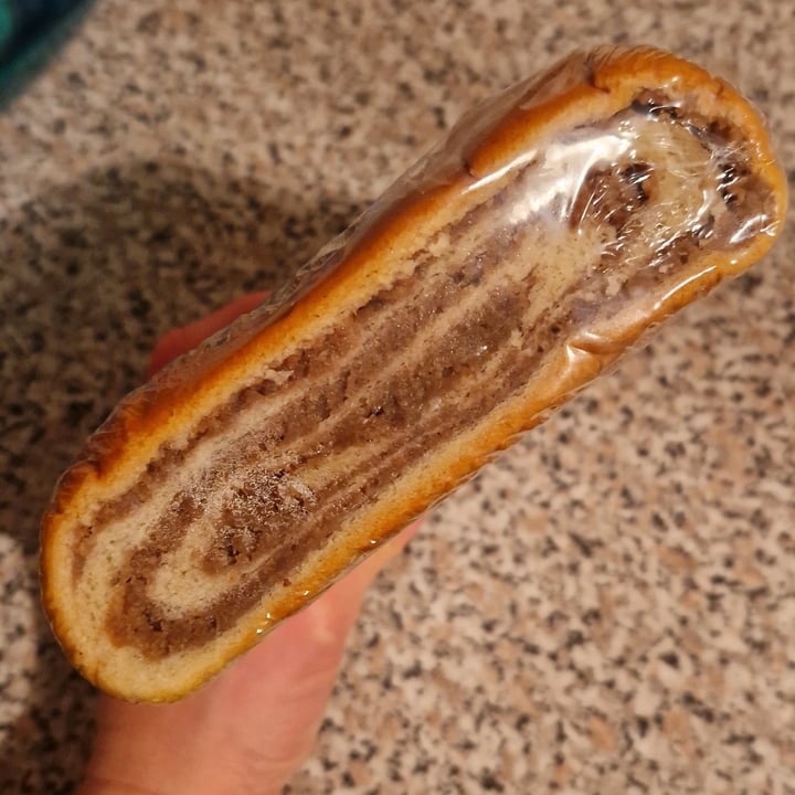 photo of Bernds Welt Walnussstrudel shared by @vanpanda on  15 Jun 2023 - review