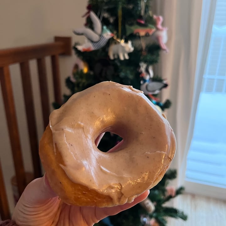 photo of Modern Times Vegan Egg Nog Donut shared by @dianna on  06 Feb 2023 - review