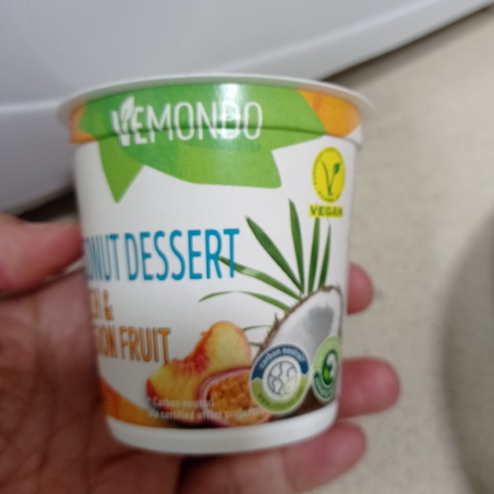 photo of Vemondo Coconut dessert Peach And Passion Fruit shared by @isabeletta on  18 Feb 2023 - review
