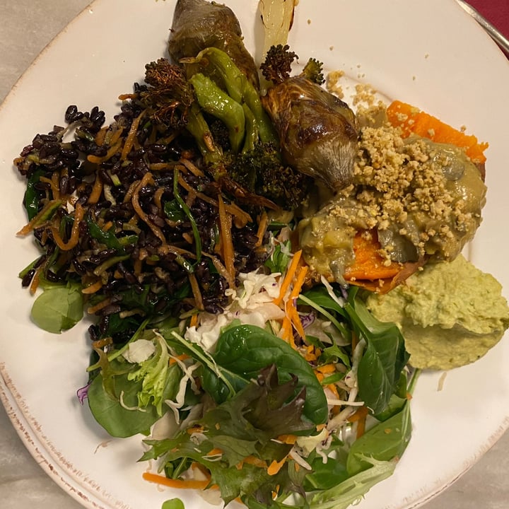 photo of Botanica Lab Cucina Buddha bowl shared by @aleglass on  18 Dec 2022 - review