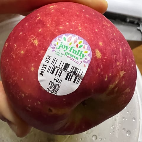 Fresh Organic Fuji Apple