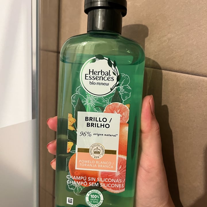 photo of Herbal Essences Shampoo Pompelmo shared by @lauftv on  20 Mar 2023 - review
