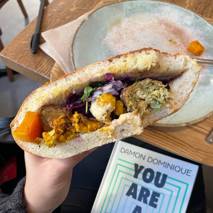 photo of Land&Monkeys Turenne Falafel Sandwich shared by @coraleeats on  10 Feb 2023 - review