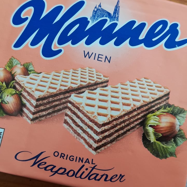 photo of Manner Hazelnut Wafer Cookies shared by @kimomo on  02 Apr 2023 - review