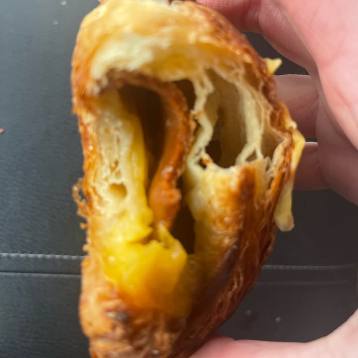 photo of Happy Little Treats Ham & Cheese Croissant shared by @sgerber33 on  12 Mar 2023 - review