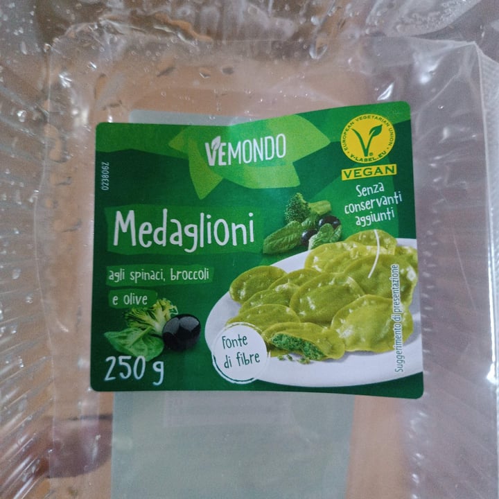 photo of Vemondo medaglioni Spinaci, Broccoli E Olive shared by @tania89 on  17 Jun 2023 - review