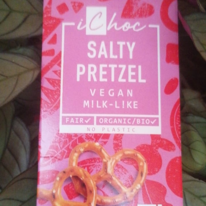 photo of iChoc salty pretzel vegan m!lk-l!ke shared by @ngn28 on  24 Feb 2023 - review