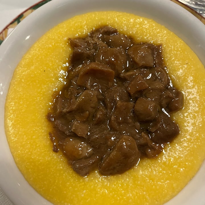 photo of La Taverna di Via Stella Polenta E Funghi shared by @junimilano on  15 May 2023 - review