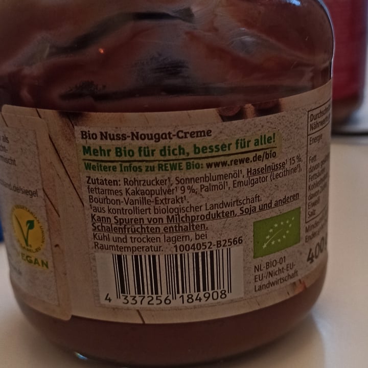 photo of Rewe Bio Nuss-Nougat Creme shared by @annamiou on  02 Jan 2023 - review