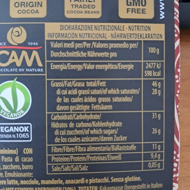 photo of Vanini Cioccolato fondente 74% con granella di cacao shared by @kristhesfiguz on  25 May 2023 - review