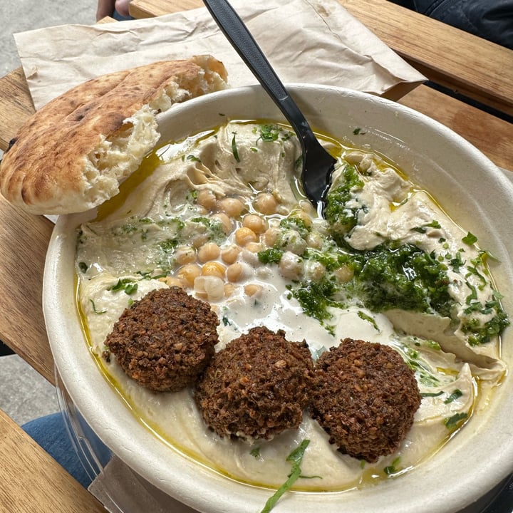 photo of Tamam Falafel hummus bowl shared by @rhita on  13 Feb 2023 - review