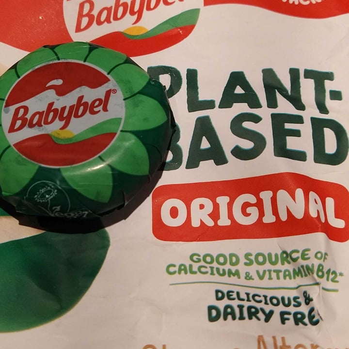 photo of Babybel Plant-Based Cheese Alternative shared by @veganlulu on  25 Jul 2023 - review