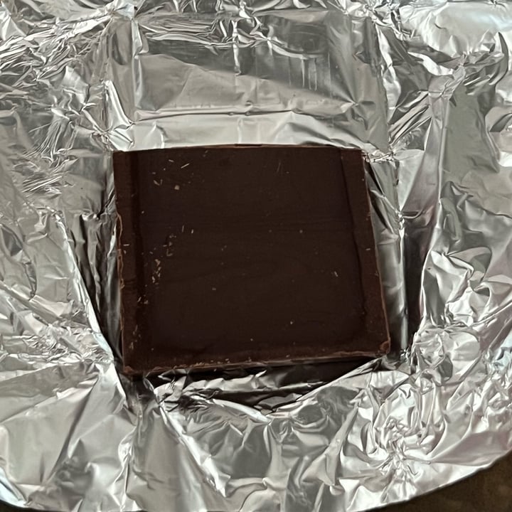 photo of Raw Halo Dark & Salted Caramel Organic Raw Chocolate shared by @oceancall on  17 Apr 2023 - review