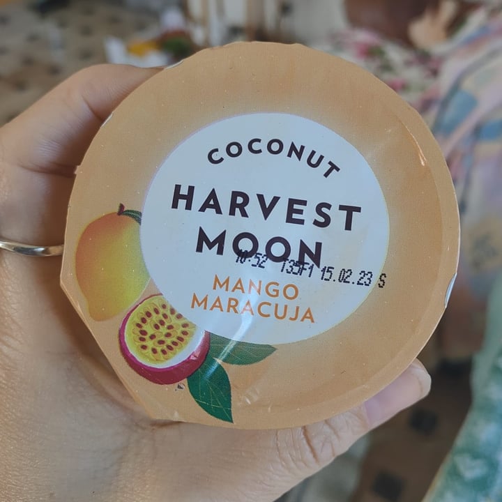 photo of Harvest Moon yogurt di cocco al mango e maracuja shared by @dratini on  10 Feb 2023 - review