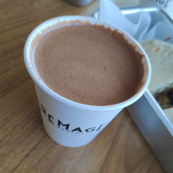 photo of Crémage Coffee - Boulevard RP Chocolate quente shared by @vancorreasic on  23 Mar 2023 - review