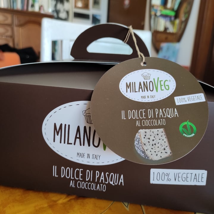 photo of MilanoVeg Colomba al cioccolato shared by @livinginitaly on  09 Apr 2023 - review