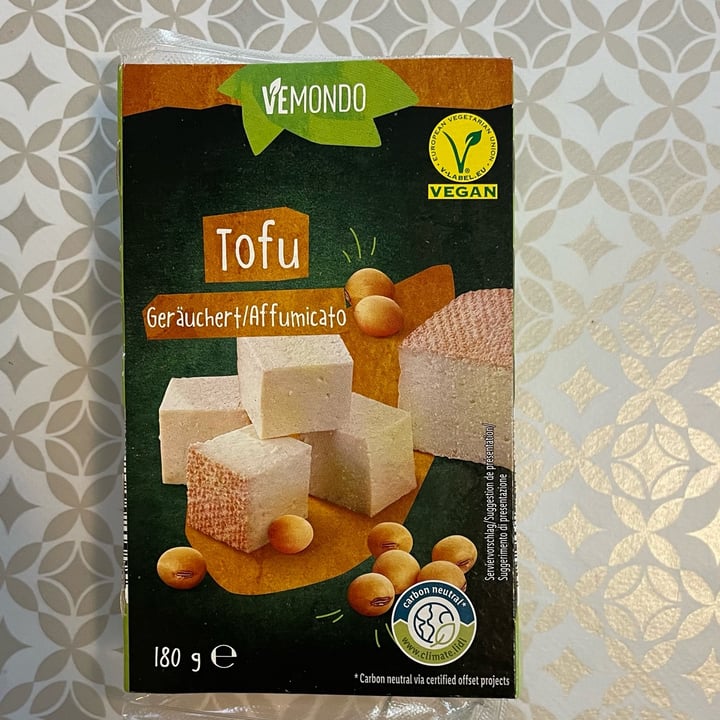 photo of Vemondo Tofu affumicato shared by @elisam05 on  02 Jan 2023 - review
