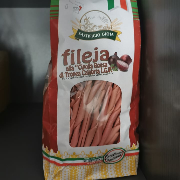 photo of Pastificio gioia Pasta fileja alla cipolla rossa di tropea shared by @alicefelice on  04 Apr 2023 - review