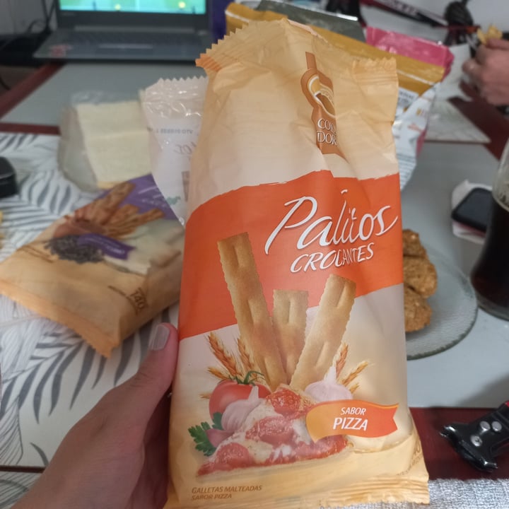 photo of Colonia Dorada Palitos Crocantes Sabor Pizza shared by @soffiamun on  22 Dec 2022 - review