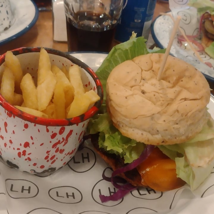 photo of La Hamburguesería MDQ NOT BURGER shared by @malenita on  22 Mar 2023 - review