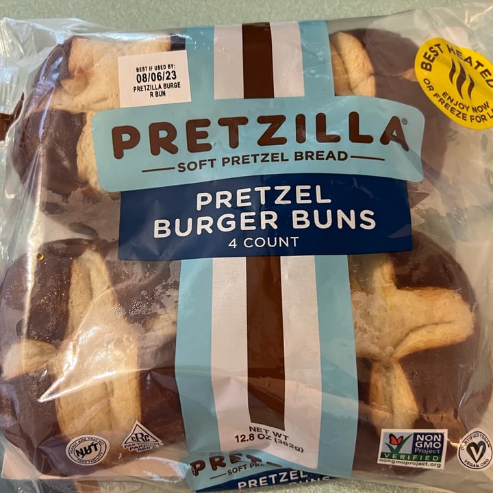 photo of Pretzilla Pretzel Burger Buns shared by @myblissfuljourney on  03 Aug 2023 - review