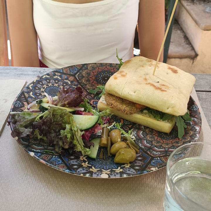 photo of Temple Natura Cafè Ciabatta Saitan shared by @saragomz on  21 May 2023 - review