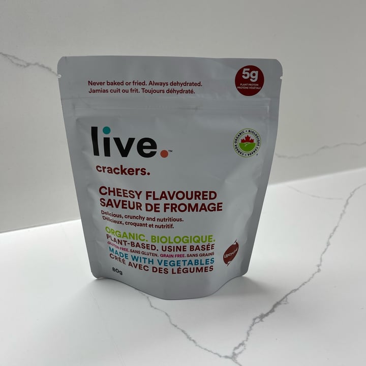photo of Live. Cheesy Flavoured Crackers shared by @danielpgerald on  27 Mar 2023 - review