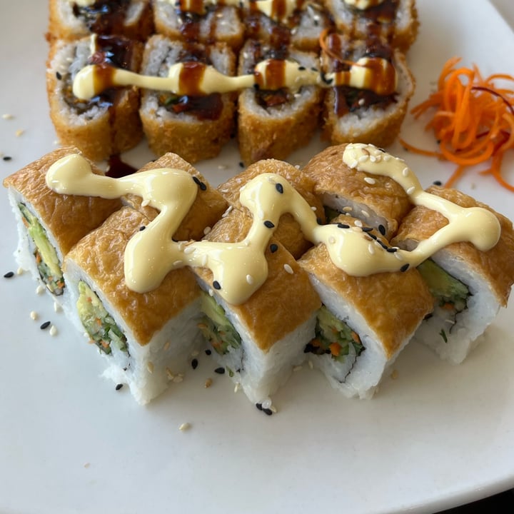 photo of Beluga Cape Town Vegan Supreme Roll shared by @mimi2308 on  27 Feb 2023 - review