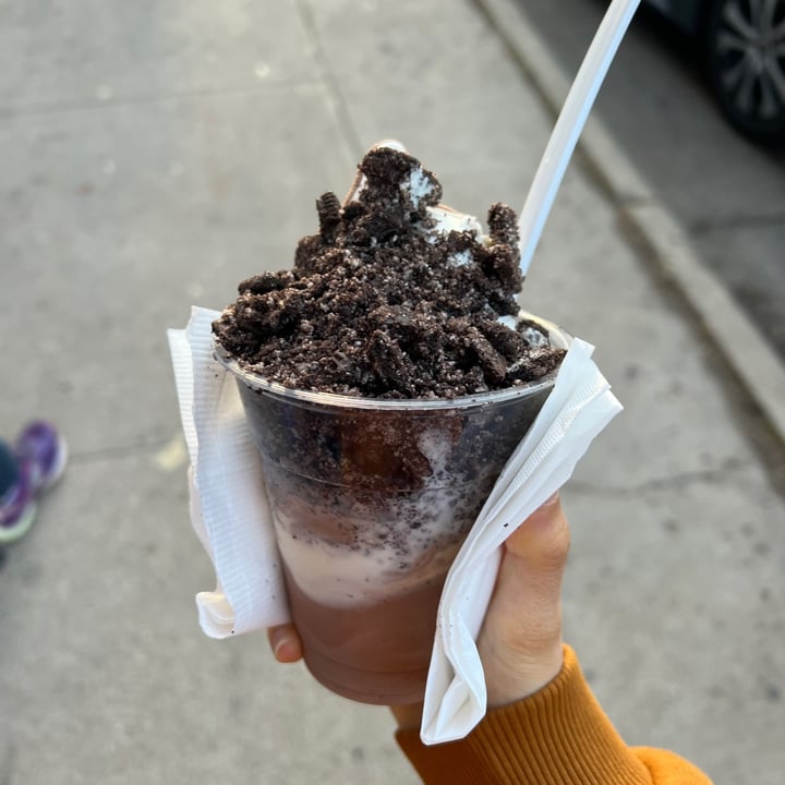photo of Make Believe Bakery cookies n cream wizard shared by @aubreyj27 on  20 Feb 2023 - review