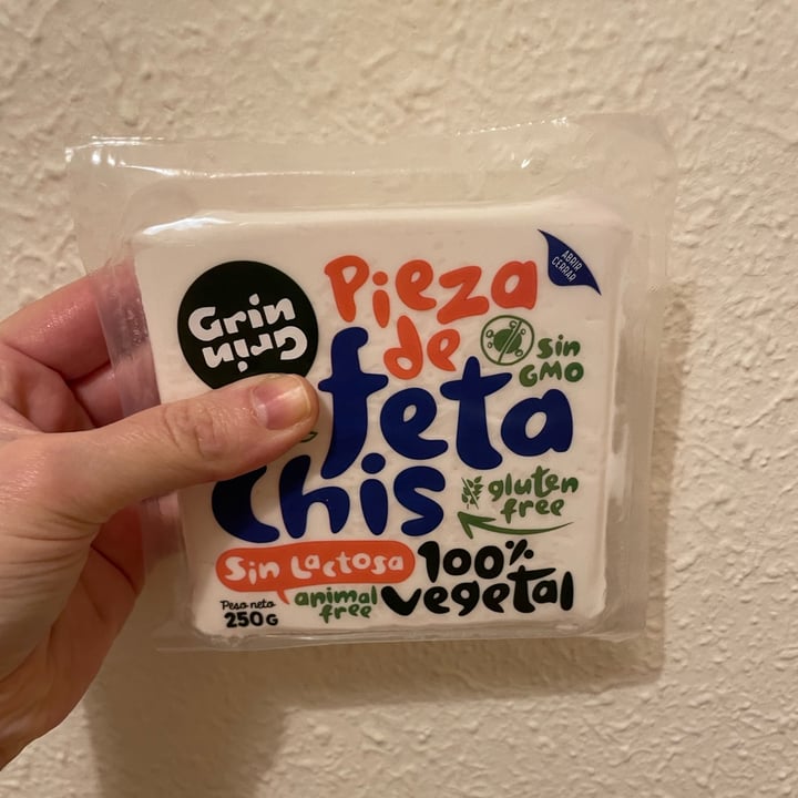 photo of Grin Grin Foods Queso estilo Feta shared by @meatismurder on  17 Mar 2023 - review