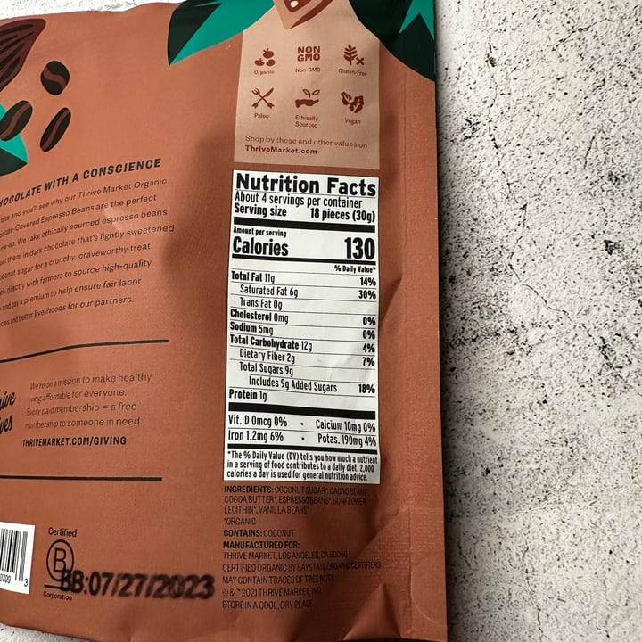 photo of Thrive Market Organic Chocolate - Covered Espresso Beans shared by @berryveganplanet on  18 Jan 2023 - review