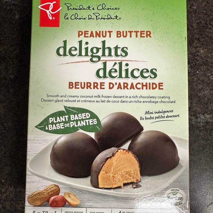 photo of President's Choice peanut butter delights shared by @outofhermind on  14 Jan 2023 - review