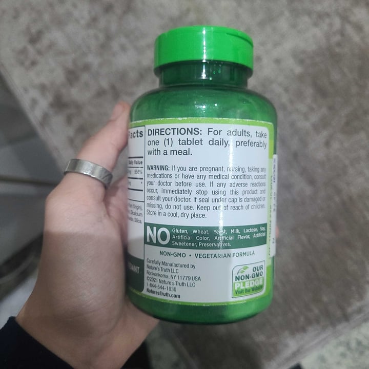 photo of Nature's Truth vitamina c shared by @giovannathais on  25 May 2023 - review