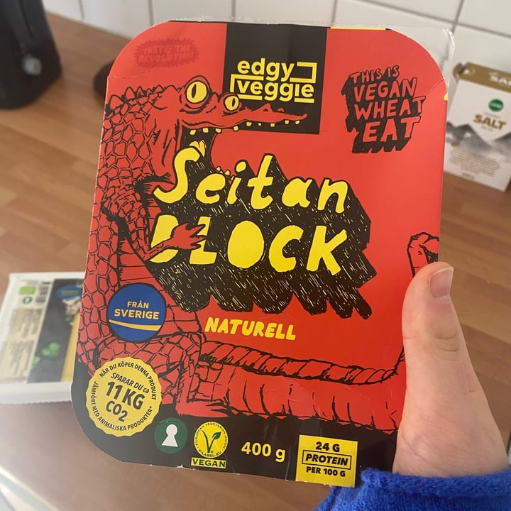 photo of edgy Veggie Seitan Block shared by @liciaines on  23 Apr 2023 - review