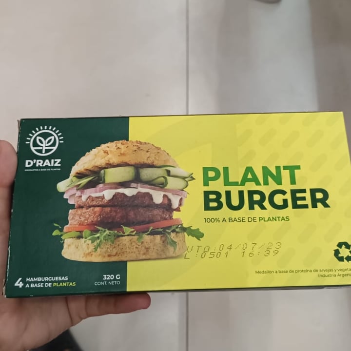 photo of D’Raiz Plant Burger shared by @kacerutti on  14 Mar 2023 - review