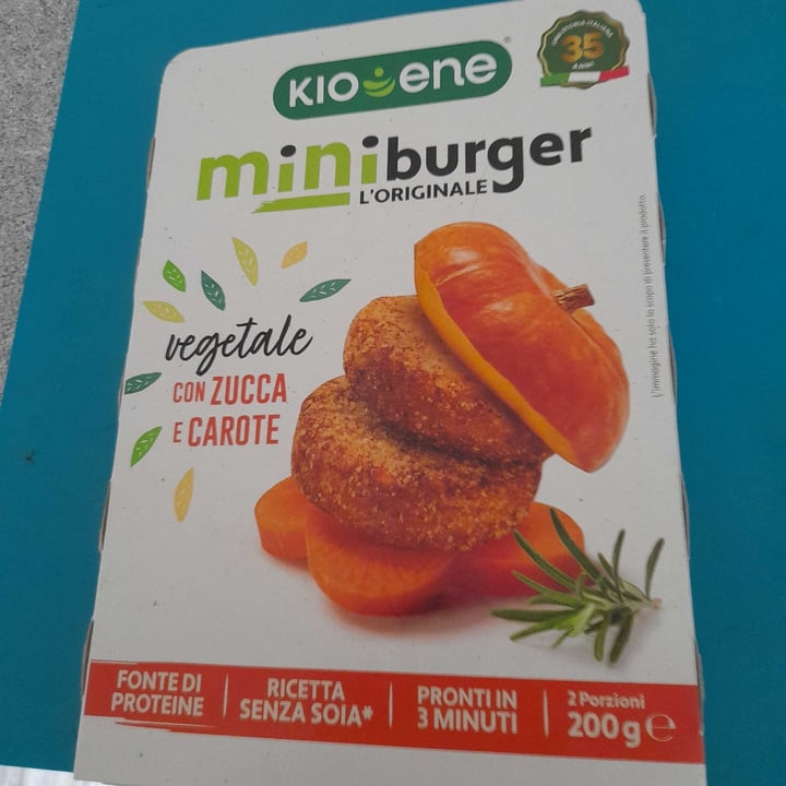 photo of Kioene miniburger vegetale con zucca e carota shared by @enricamarchisio on  13 Jul 2023 - review