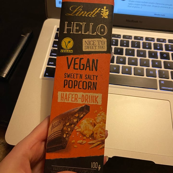 photo of Lindt Hello Sweet and Salty Popcorn shared by @saraxcix on  17 Mar 2023 - review