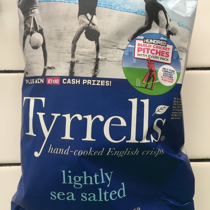 photo of Tyrrell's Lightly sea salted crisps shared by @gillhibbitt on  25 Jul 2023 - review