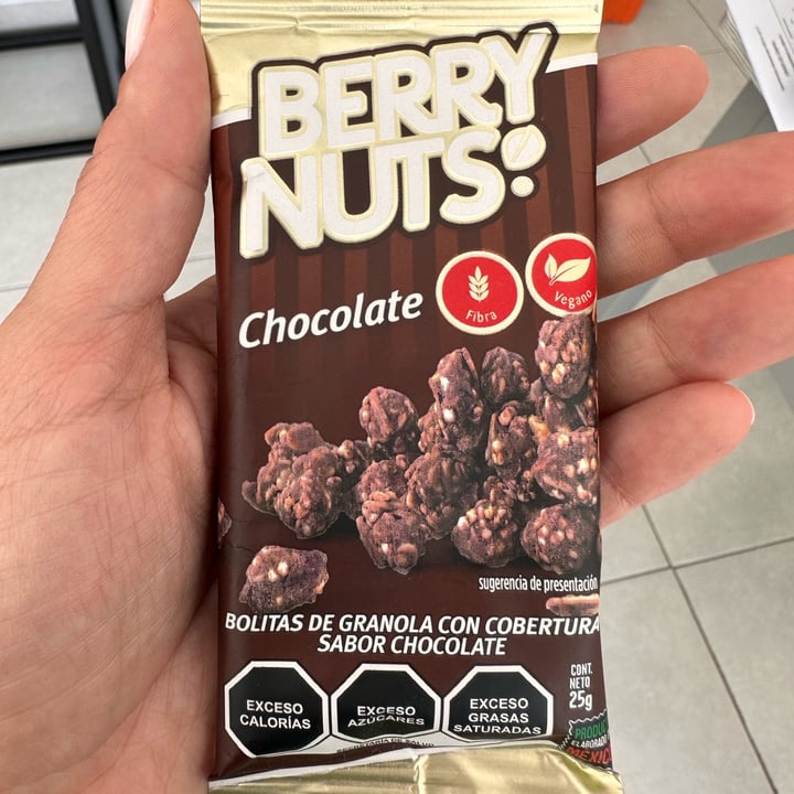 photo of Berry Nuts Berry Nuts Chocolate shared by @ferperezduarte on  30 Jul 2023 - review