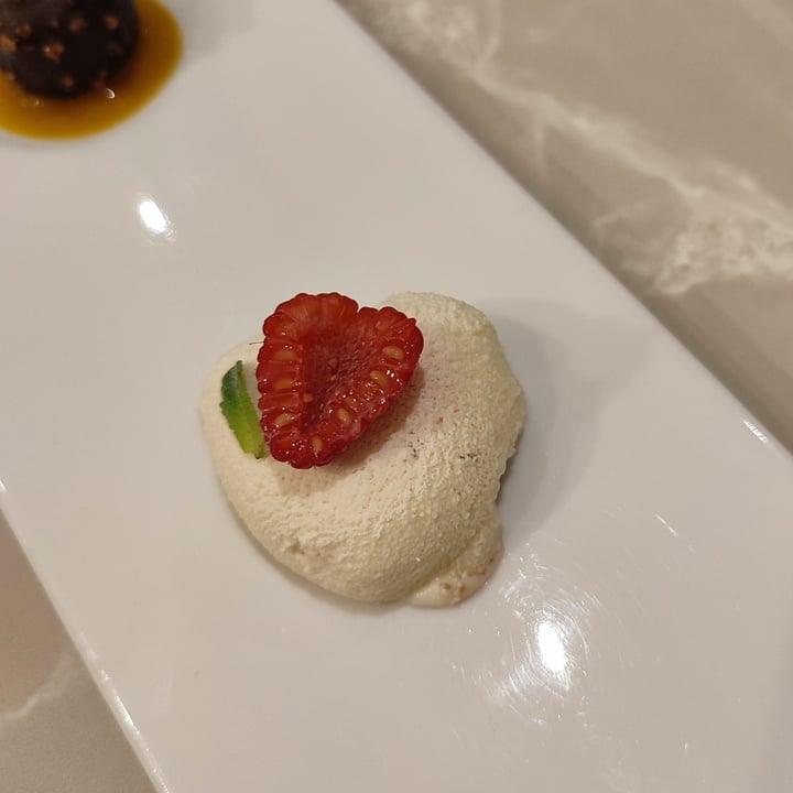 photo of Linfa Milano - Eat Different La piccola pasticceria di Linfa shared by @monica86 on  17 Mar 2023 - review