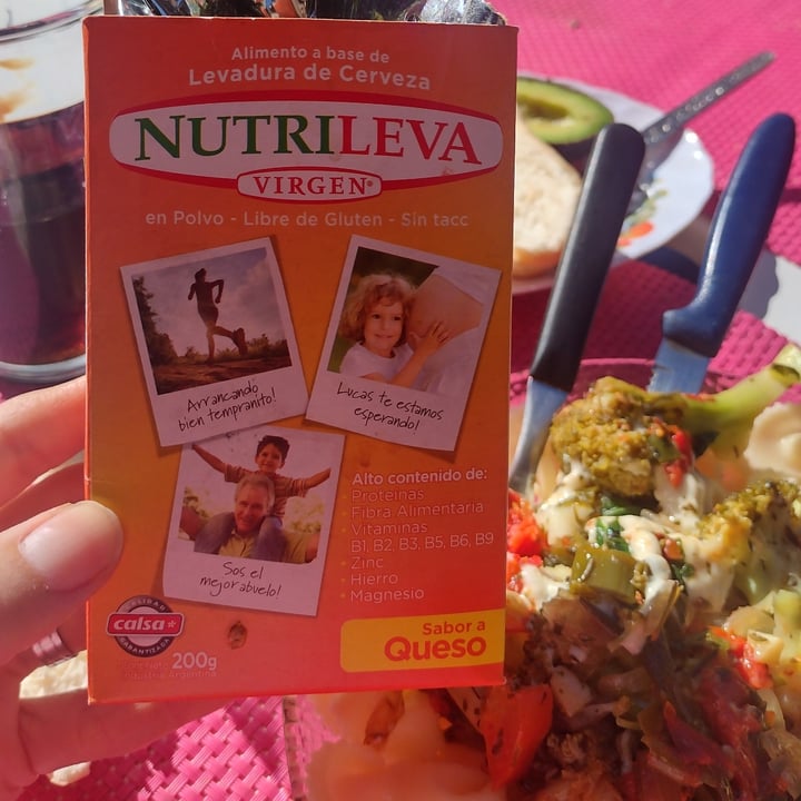 photo of Nutrileva Levadura Nutrileva Sabor Queso shared by @florcuicci on  02 Jun 2023 - review