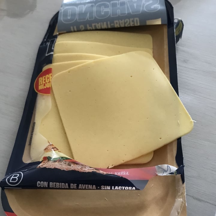 photo of Flax & Kale Lonchas Queso Estilo Gouda shared by @manobispo on  01 Jan 2023 - review