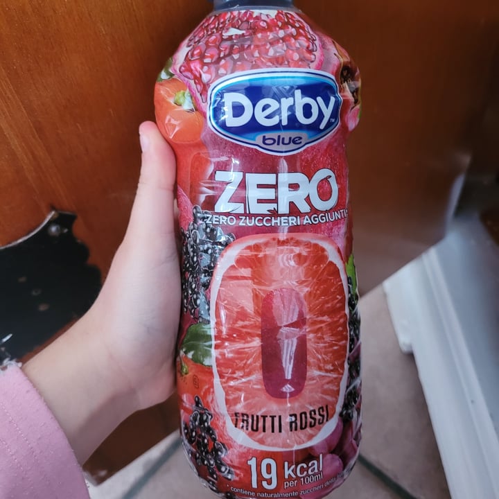 photo of Derby Succo frutti rossi shared by @ross0 on  06 May 2023 - review