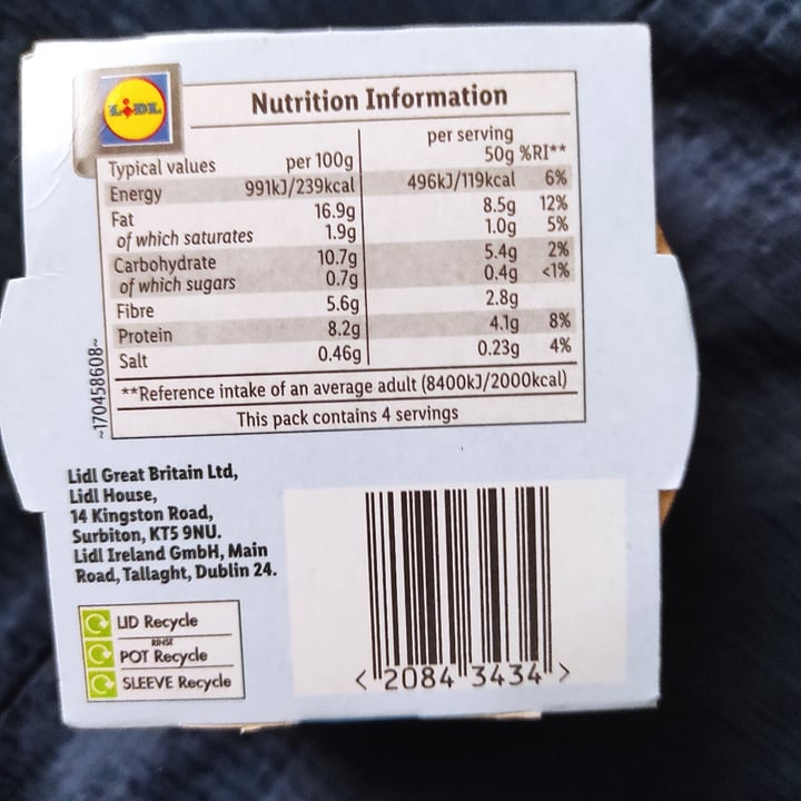 photo of Meadow Fresh Reduced Fat Houmous shared by @mrd2020 on  13 Mar 2023 - review