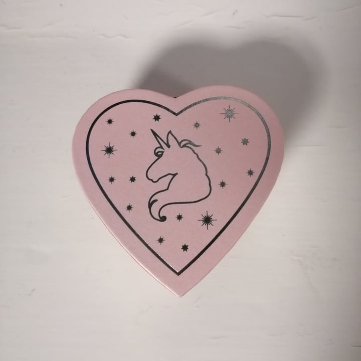 photo of I Heart Revolution Unicorn Heart Glow Highlighter shared by @bradipina on  27 Jan 2023 - review