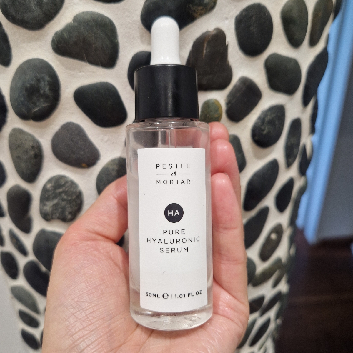 Pestle & Mortar Pure Hyaluronic Serum Reviews abillion